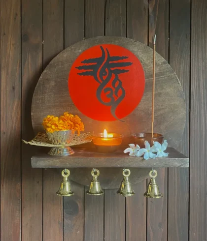 Trinetra Om Mandir Shelf