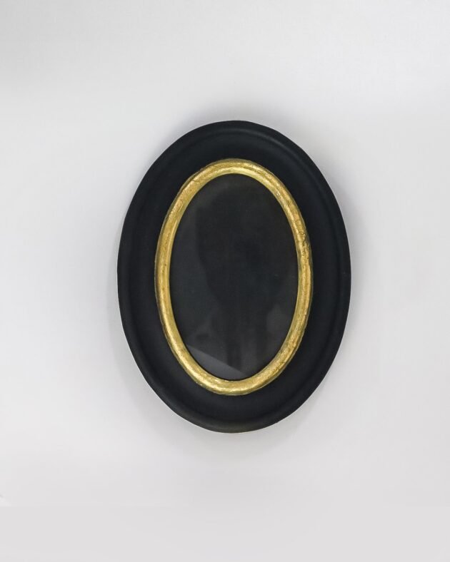 Ebony Gold Photo Frames - Image 2