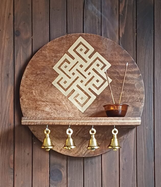Endless Knot Meditation Shelf - Image 3
