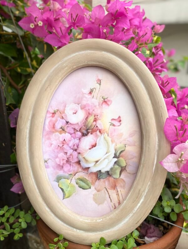 Beige Beauty Frame
